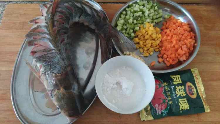家常浇汁鱼的做法