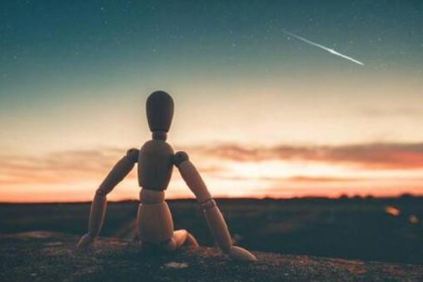 亲爱的周游是什么意思解释一下