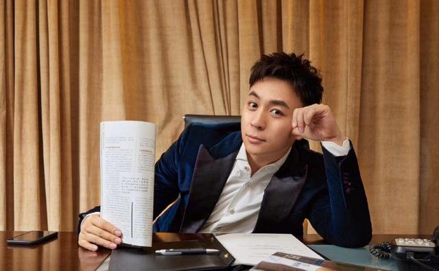 请问释永信与释小龙什么关系？