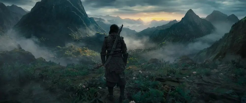 《刺杀小说家》的口碑两级分化，到底是烂片还是神作呢？