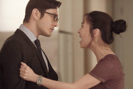 黄晓明主演的暴疯语讲的是什么