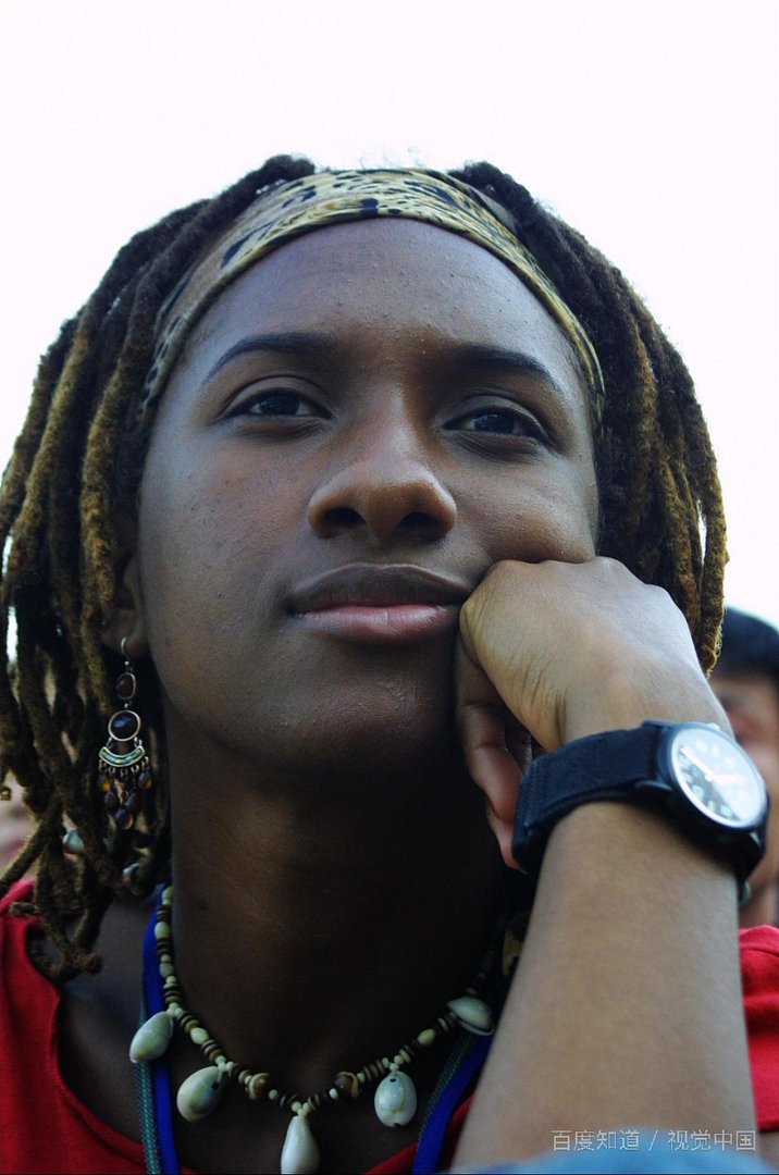 是不是女人夫妻生活和谐，得到了满足后，皮肤就会白里透红，红光满面，精神焕发？