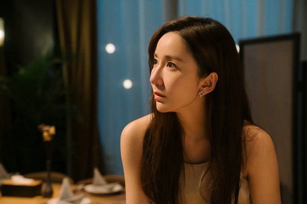 你觉得江疏影点赞娄艺潇版王漫妮到底是何深意？