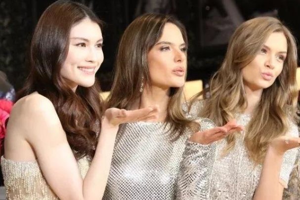 为什么欧美人的皮肤那么白？