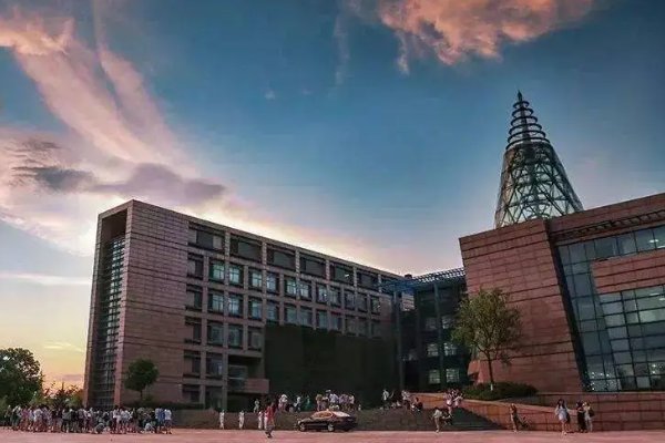 二级学院是什么意思啊？