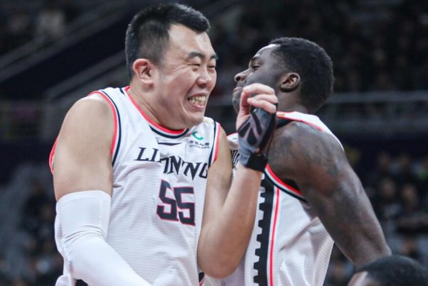 韩德君中国男篮新任队长，韩德君能担任队长的原因有哪些？