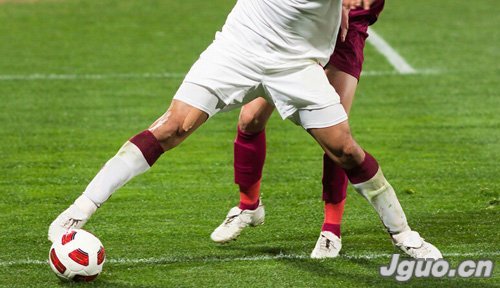 足球各种嘿的介绍