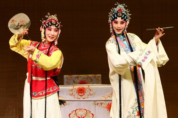 生旦净丑哪个指女性