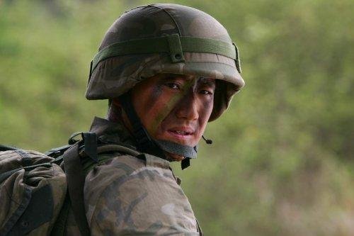 《士兵突击》的故事梗概是什么？