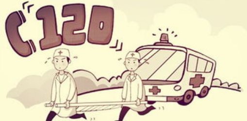 长沙老人在公交车上直跺脚,护士多看一眼救老人一命,她有着怎样的敏感性?