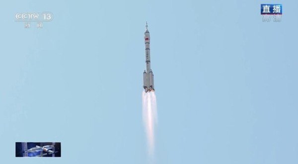 神舟十四号载人飞船发射取得圆满成功，创下了哪些新纪录？