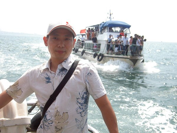 牛红光的人物履历