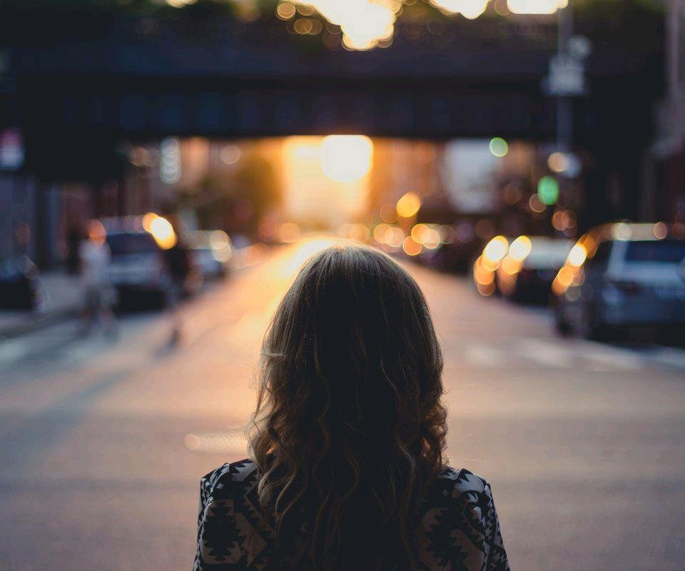 男子3年偷挪公款7000万炒股买房，将会面临什么处罚？