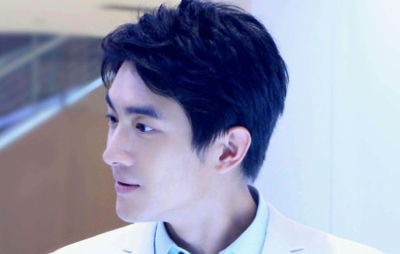 林更新最初也是唐人的艺人，他当初离开唐人的理由是什么？