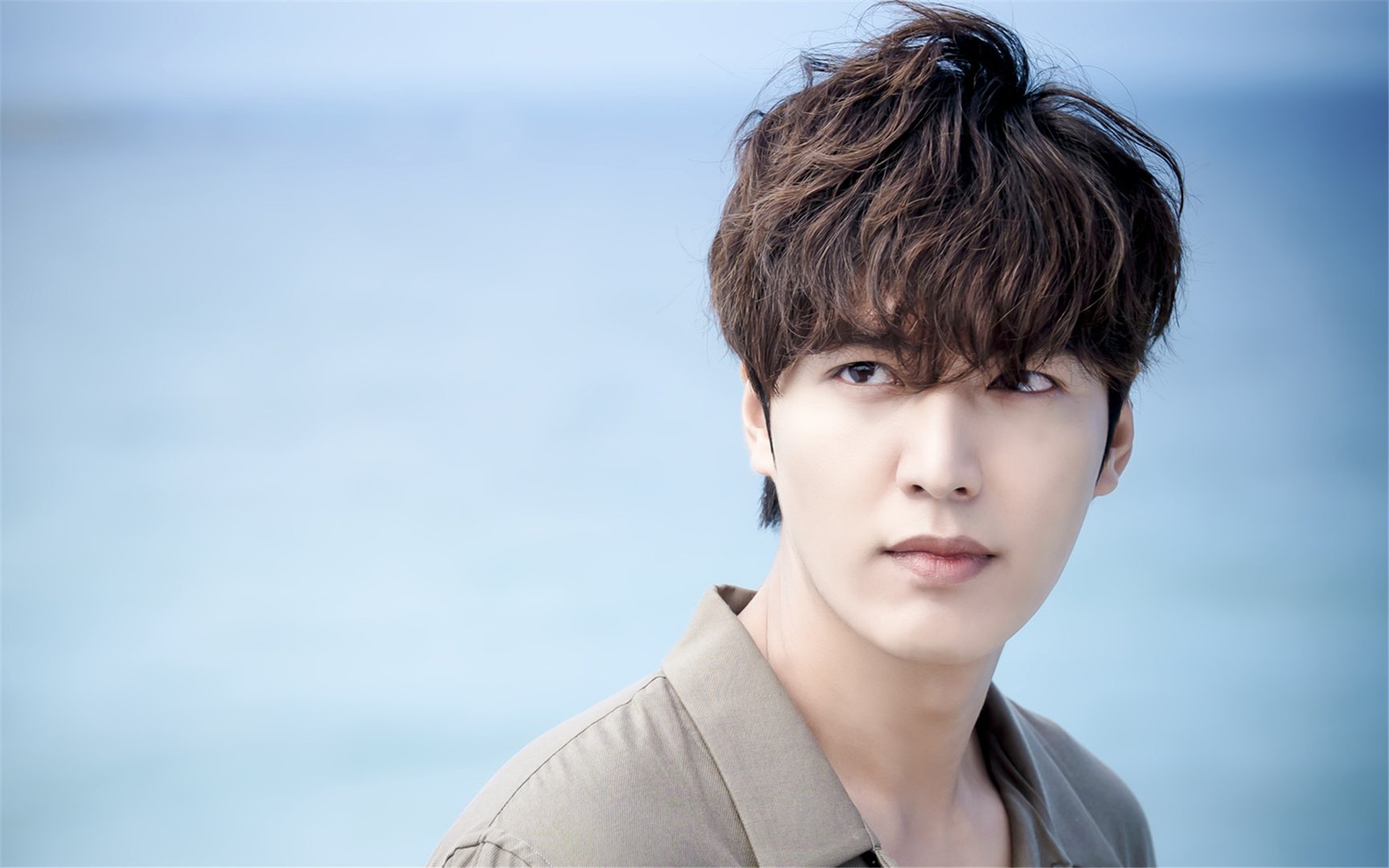 城市猎人李敏镐开的什么车