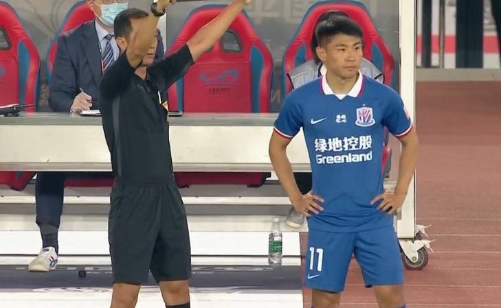 泰达队史名将迟嵘亮，曾被质疑踢不好球，现如今在做什么？