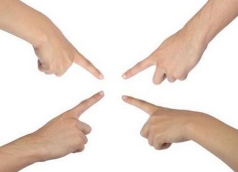 五个手指头的童谣是什么？