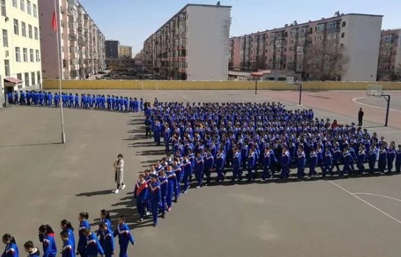 佳木斯十九中语文名师名单