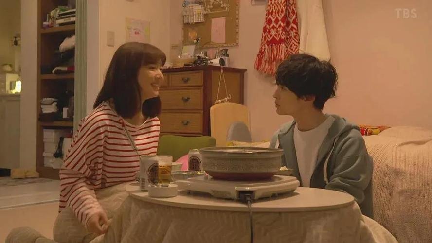 你的男朋友是宅男，很喜欢幻想动漫中的情节，这种情况该怎么办？