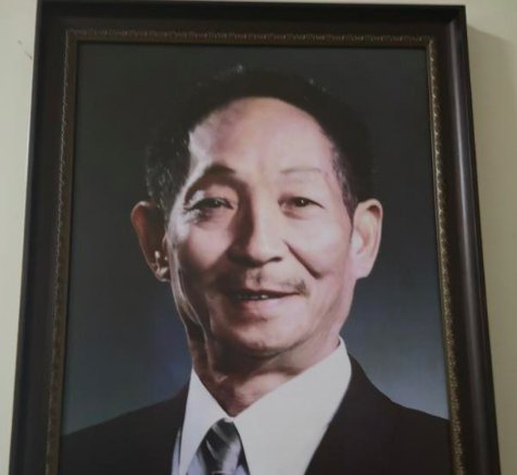 袁隆平遗照确定是哪张照片？