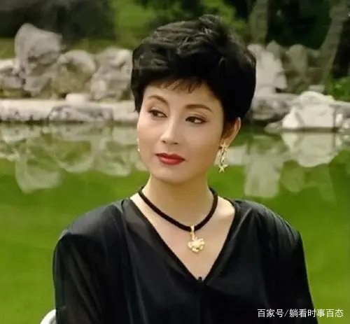 风流导演尤小刚,三婚娶小30岁娇妻,他的前任都有谁?