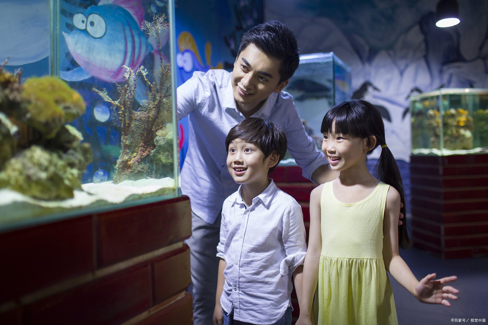 生育假成本全由企业买单不现实，究竟该由谁买单？