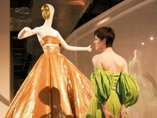 valentino全球代言人