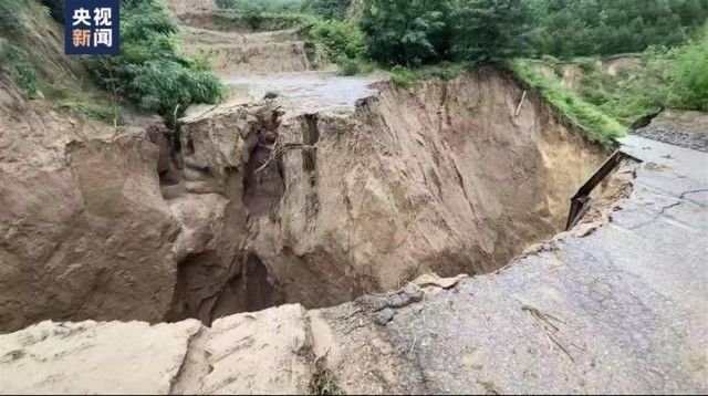 甘肃庆阳遭遇1956年以来最大洪水，当地采取了哪些应对措施？