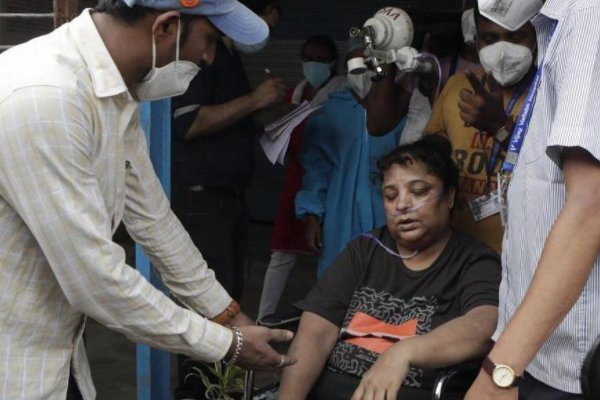 美国宣布限制印度旅客入境，原因是什么？