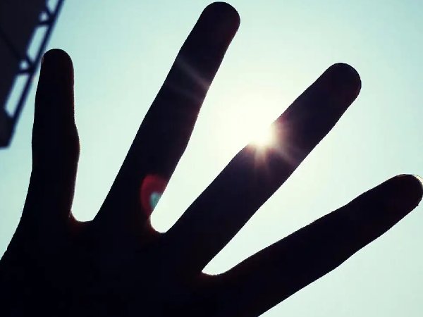 为什么今年这么热