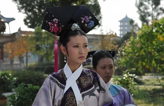 《甄嬛传》配音演员有哪些?