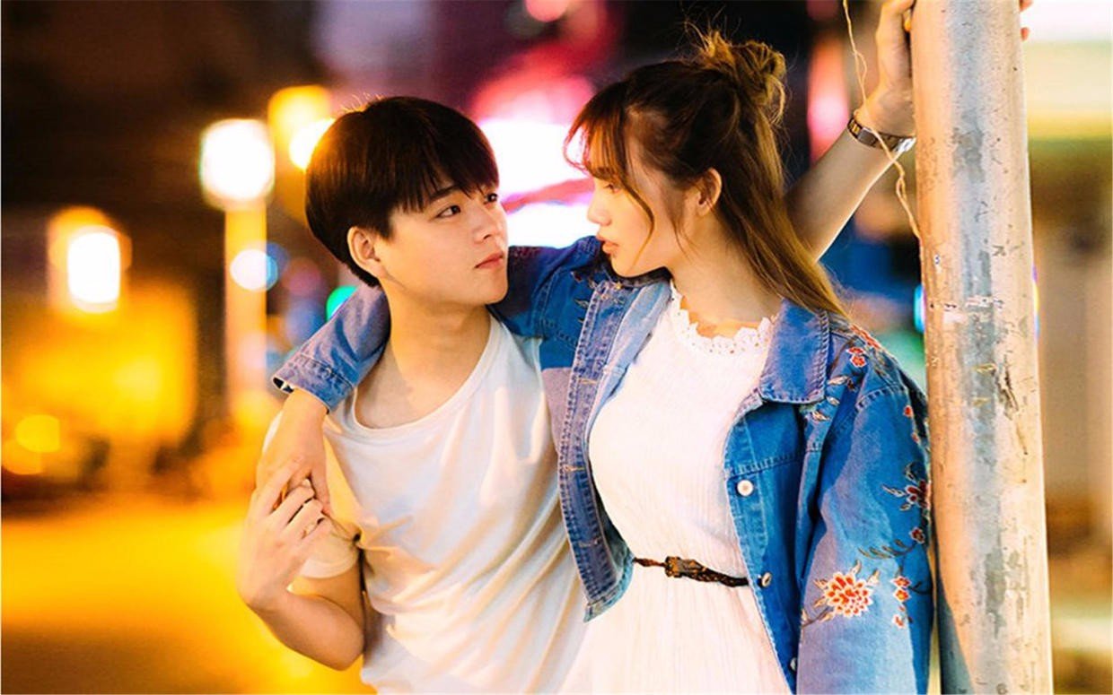 什么是朋友什么又是情人什么又是知己呢？