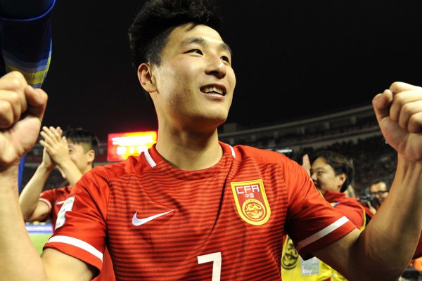 武磊当选世界杯亚预赛月度最佳球员，这是实至名归吗？