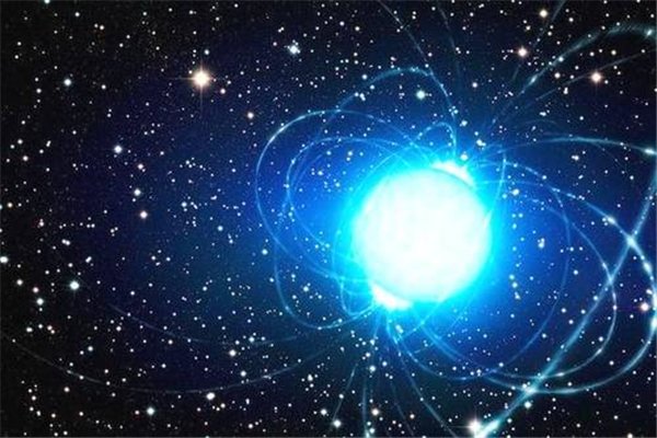 超级月亮出现的周期是多长时间？它和普通月亮有什么区别？