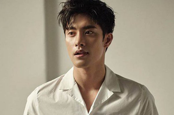 韩剧成勋主演的电视剧