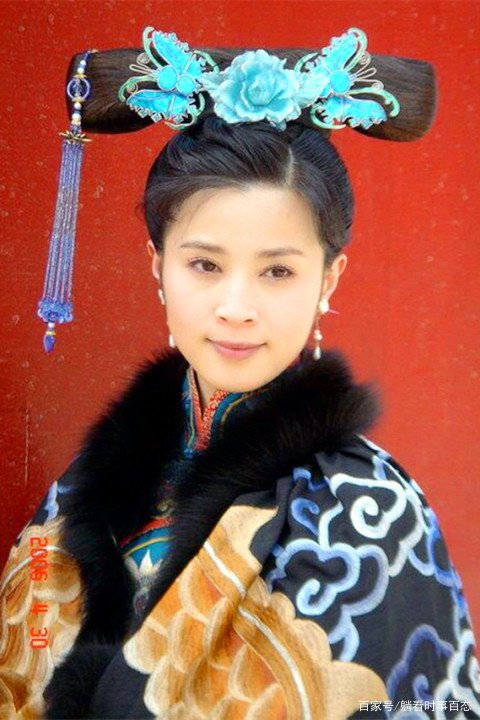 风流导演尤小刚,三婚娶小30岁娇妻,他的前任都有谁?