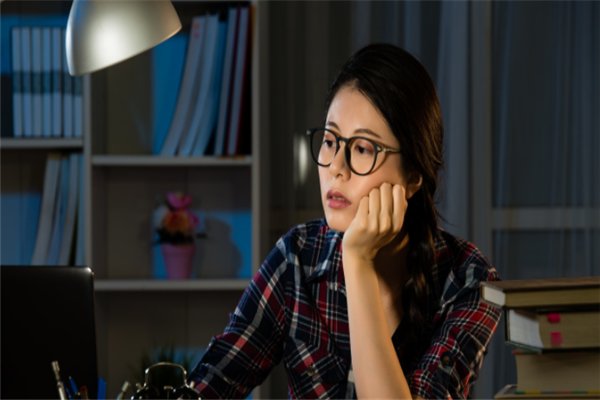 一年365天每一天都在熬夜，对身体有什么危害？