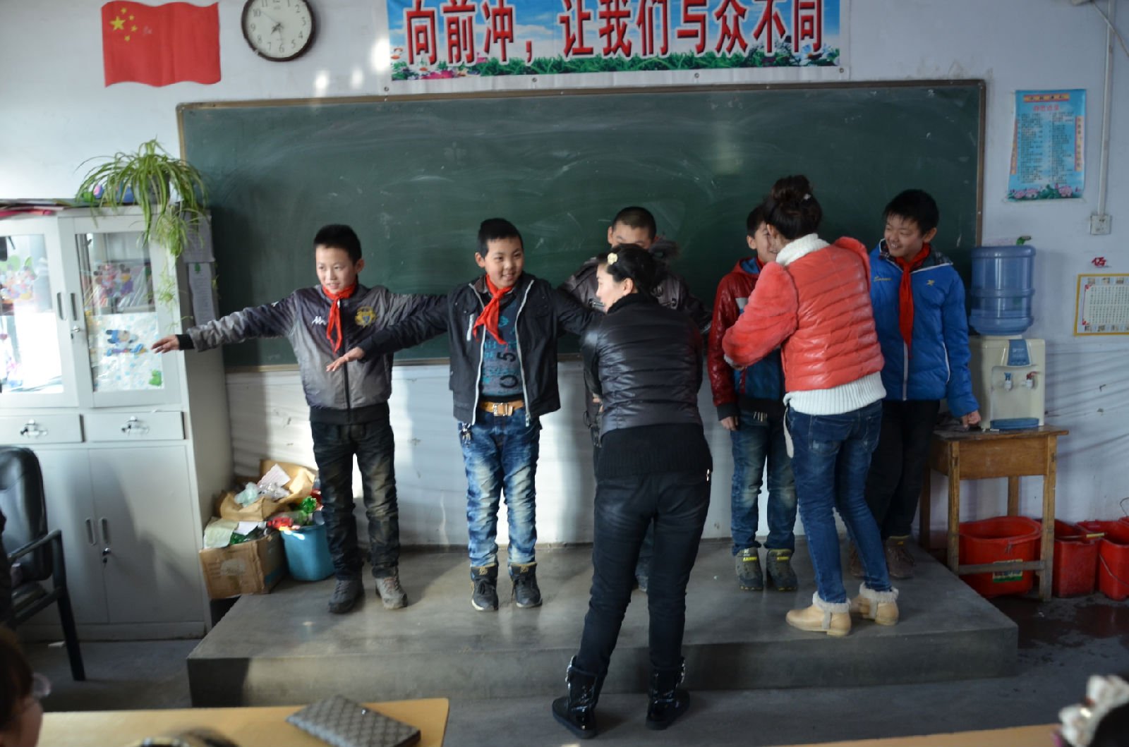 依兰县第一小学的校园简介