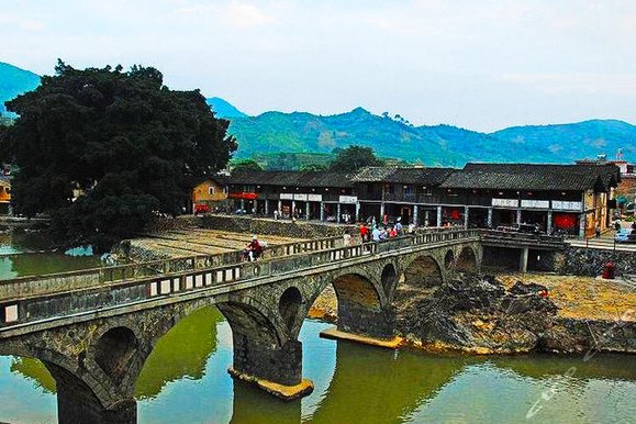 闽台古镇的地理位置