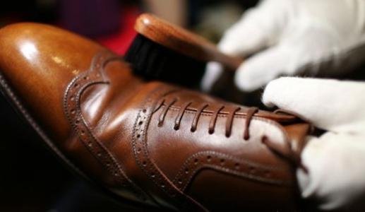 漆皮鞋如何打理