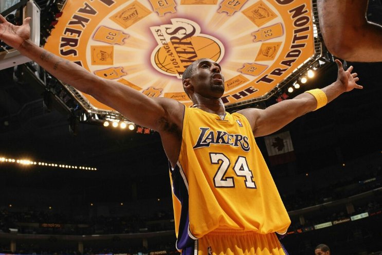 科比是NBA哪个球队的？