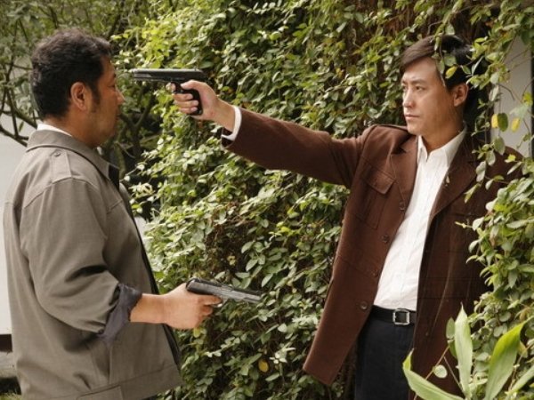 特务在行动剧情介绍