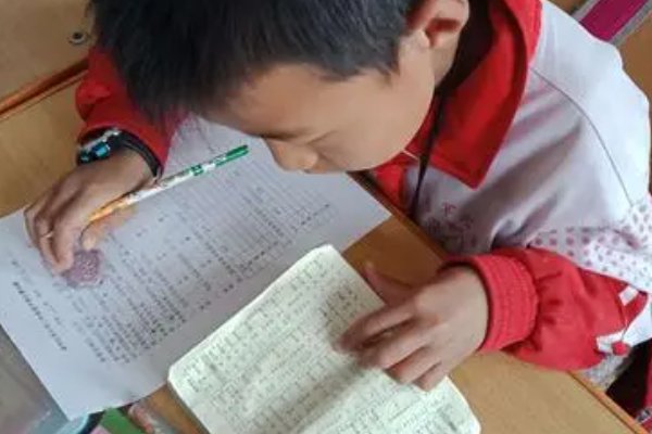 玻怎么组词语和拼音