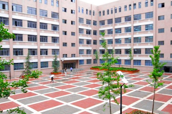 西安培华学院学校代码