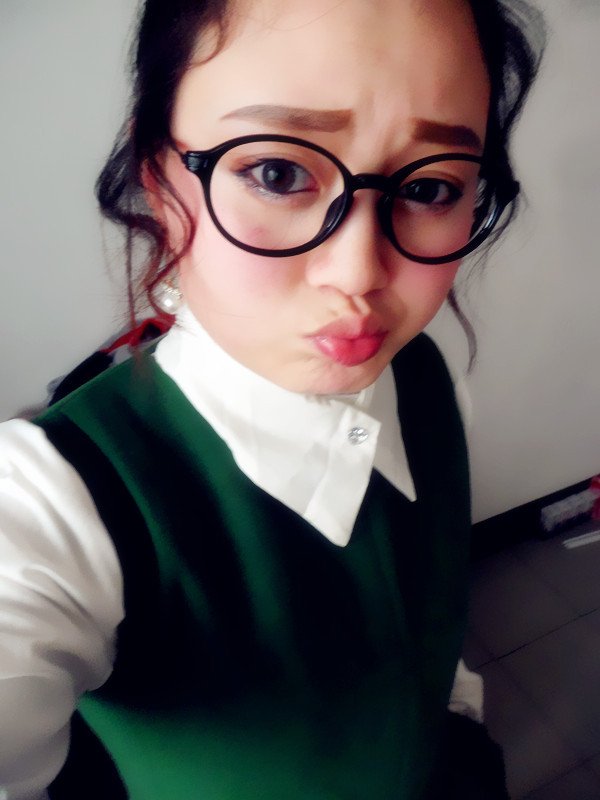 橙月的创作背景