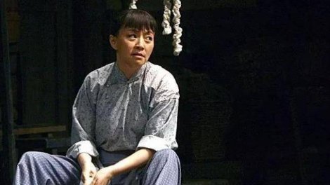 巴图是宋丹丹儿子吗