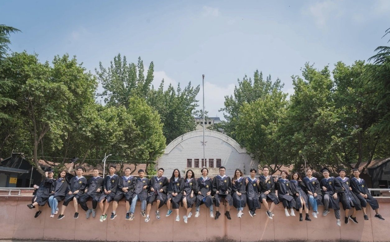 西安一高校全班29人,26人读研,其他3人的情况如何?