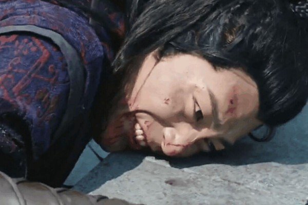 为什么古代砍头会在刀上吐口酒？