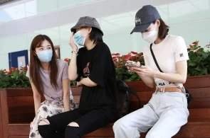 王丽坤在这组很开心，李斯丹妮鼓励式教学让王丽坤很放松？