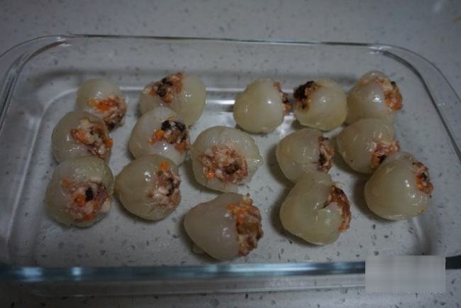 荔枝塞肉怎么做